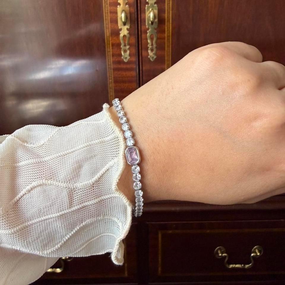 Diamond Tennis Bracelet With Pink 865c