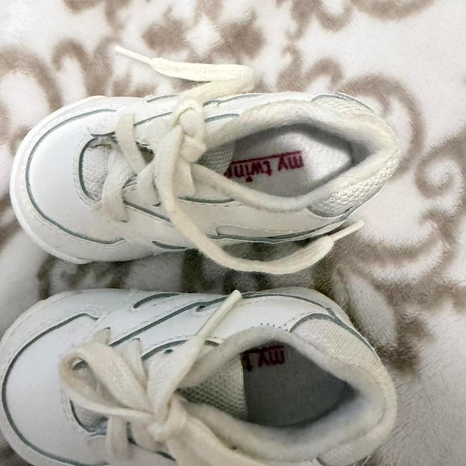 American Girl Twin 86e8 4