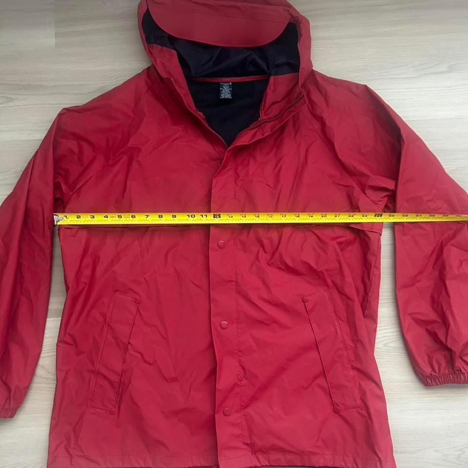 Lands End Red Hooded Vented 8c64 5