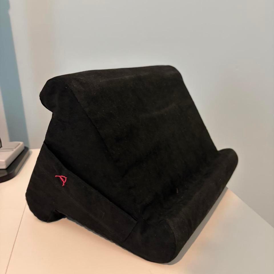 Ipad Holder With The Initial Ddf9 2