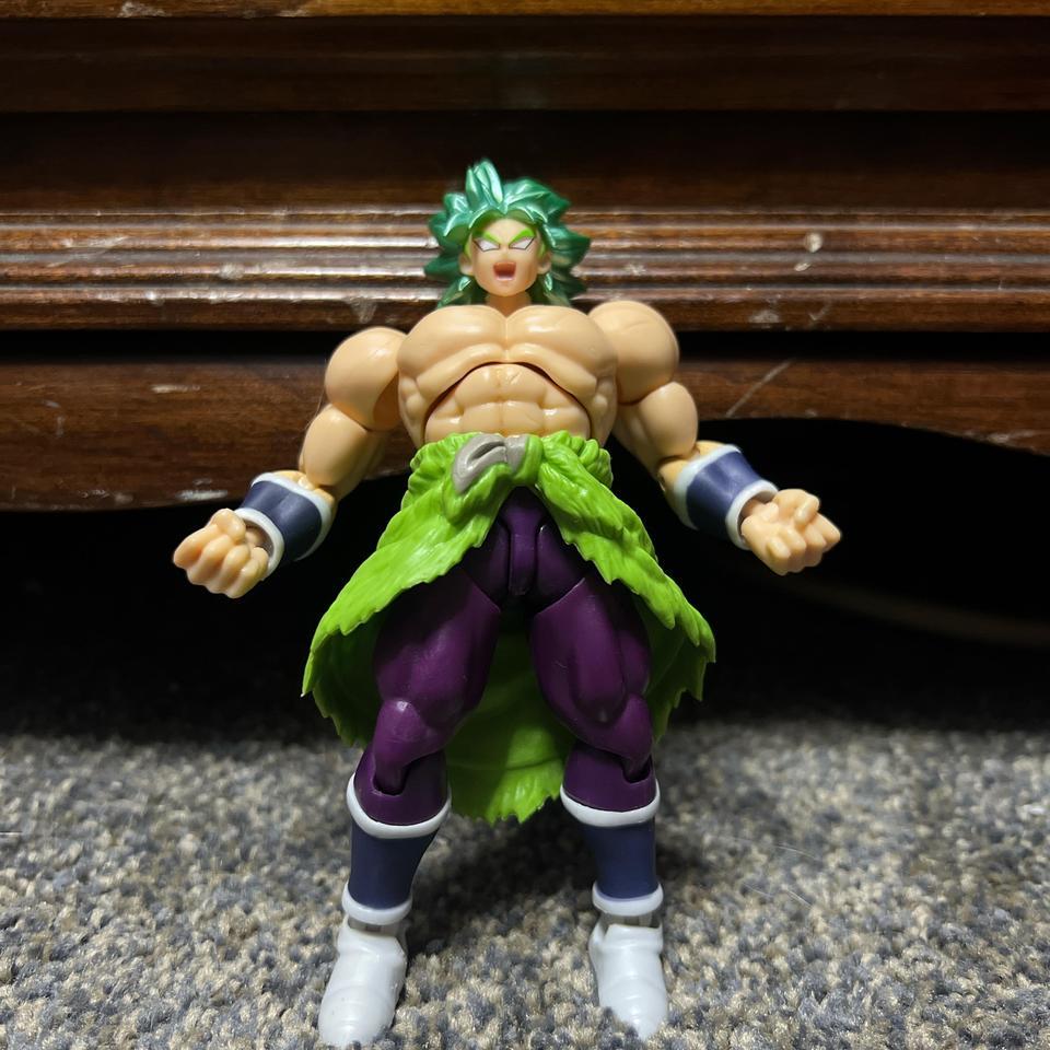Broly Fusion Form Action Figure