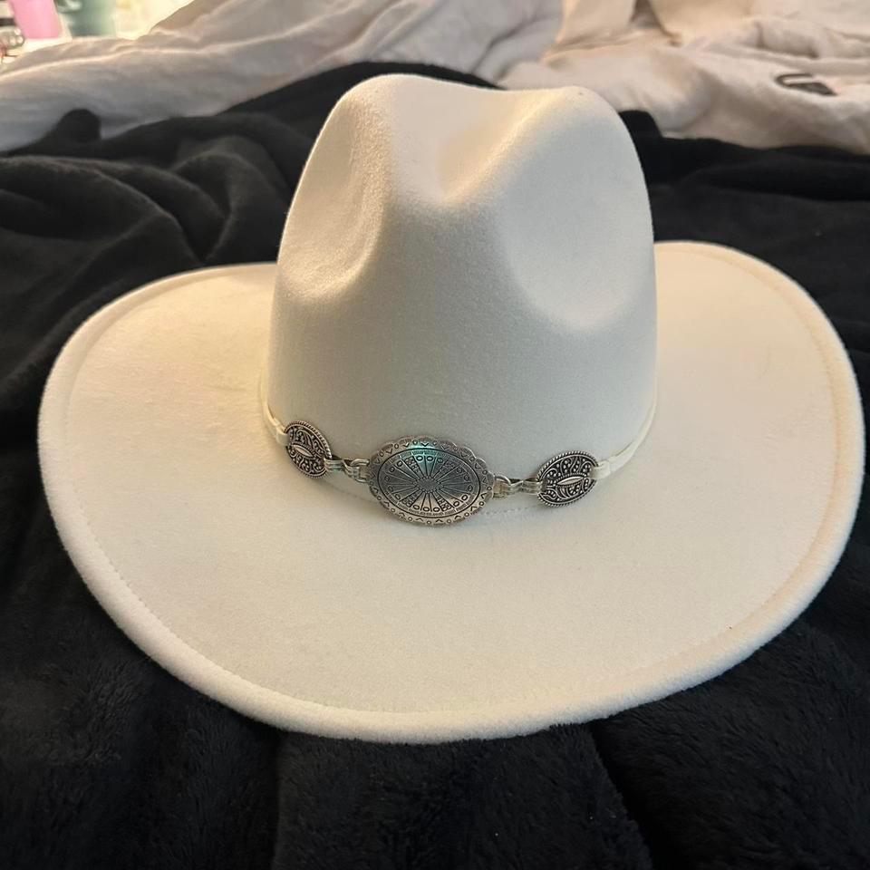 White Cowboy Hat With Silver 3e67