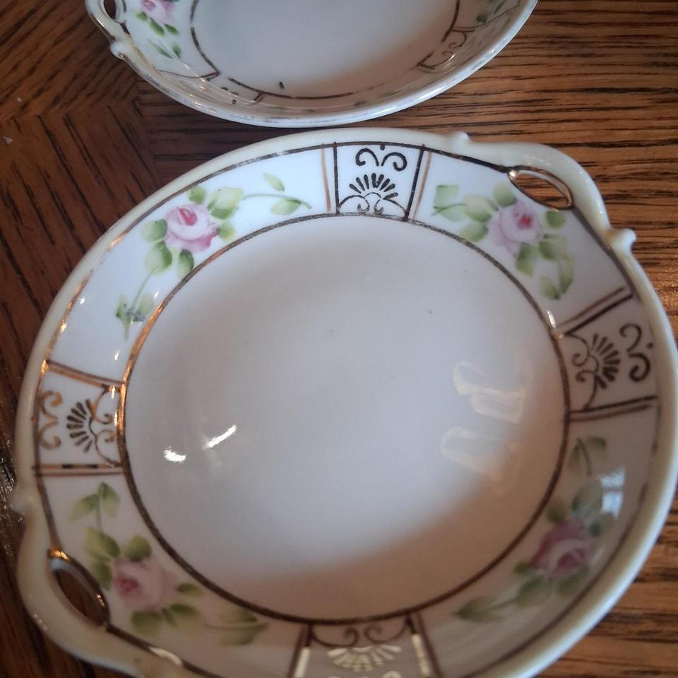 Hand Painted Nippon Nut Dishes E658 2