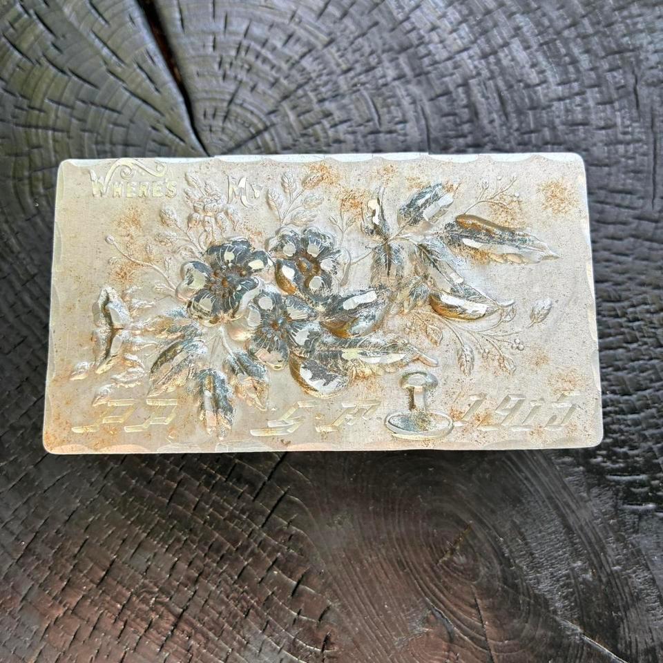 A Decorative Repousse Metal Hairpin 2