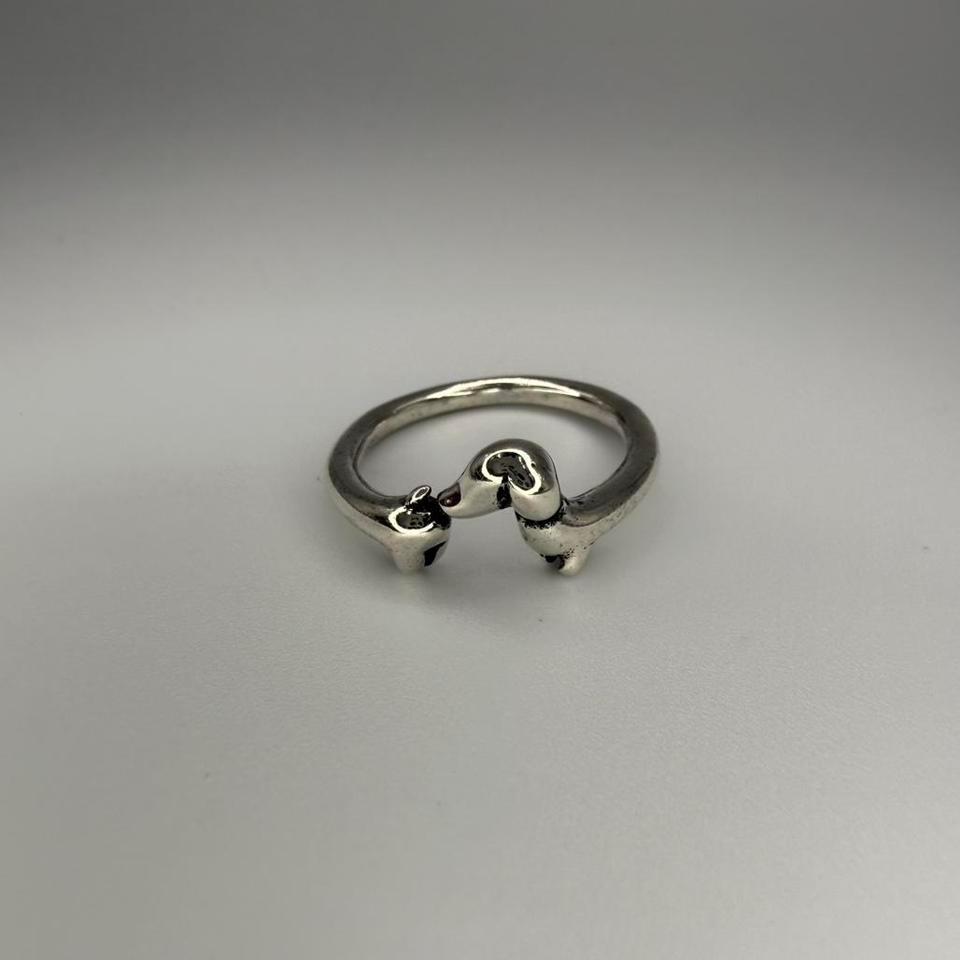 Minimal Silver Dog Ring 5def 2