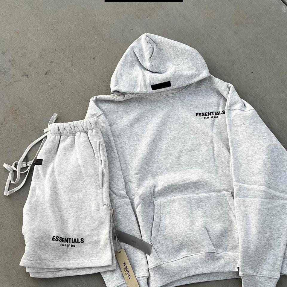 Essential Hoodies And Shorts Dm 70ce