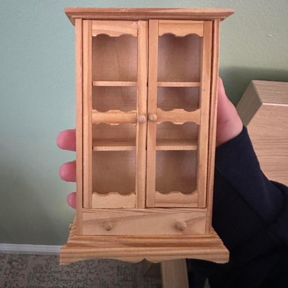 Wooden Dollhouse Furniture Cabinet With 1095