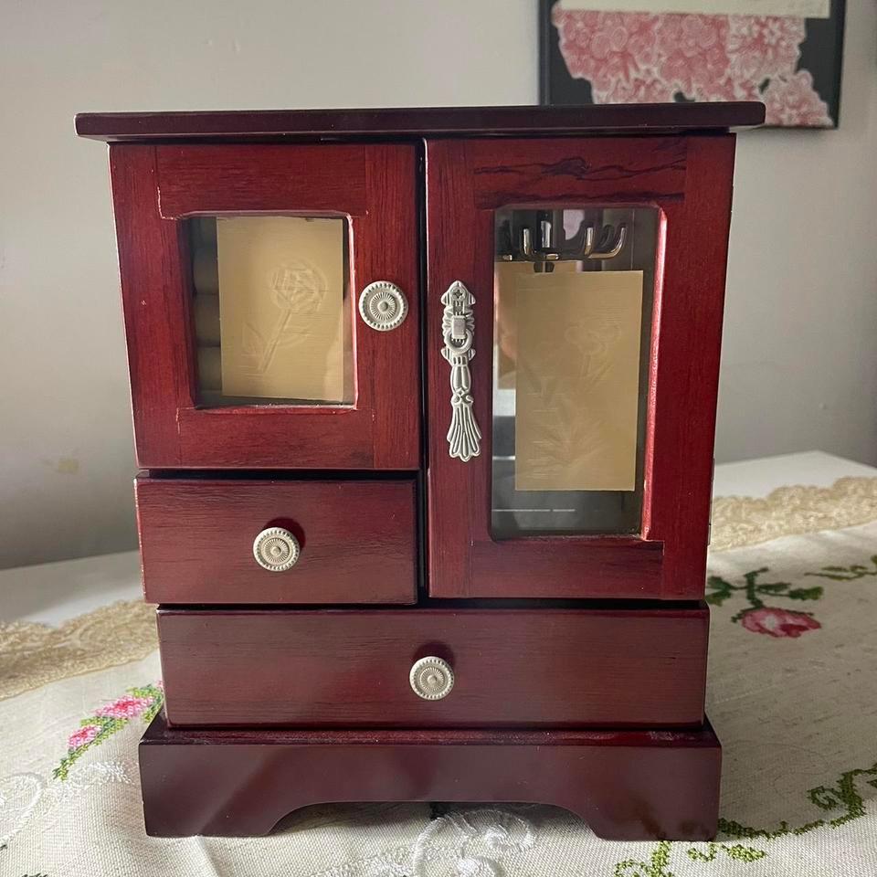 A Small Wooden Jewelry Box 29db