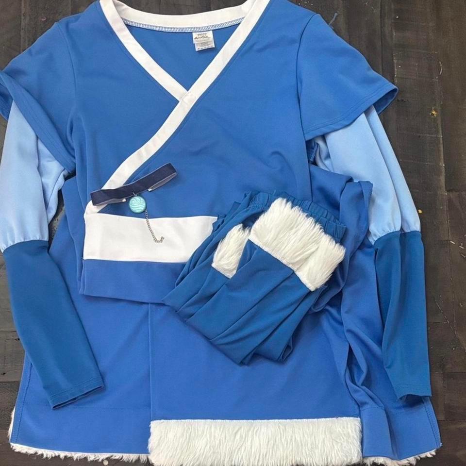 Blue And White Avatar The 7591