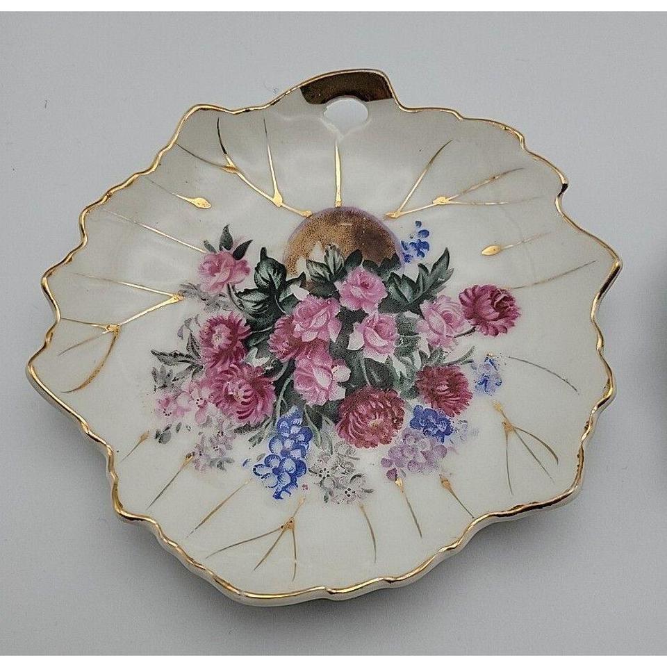 This Set Includes Two Small 1b1e 5