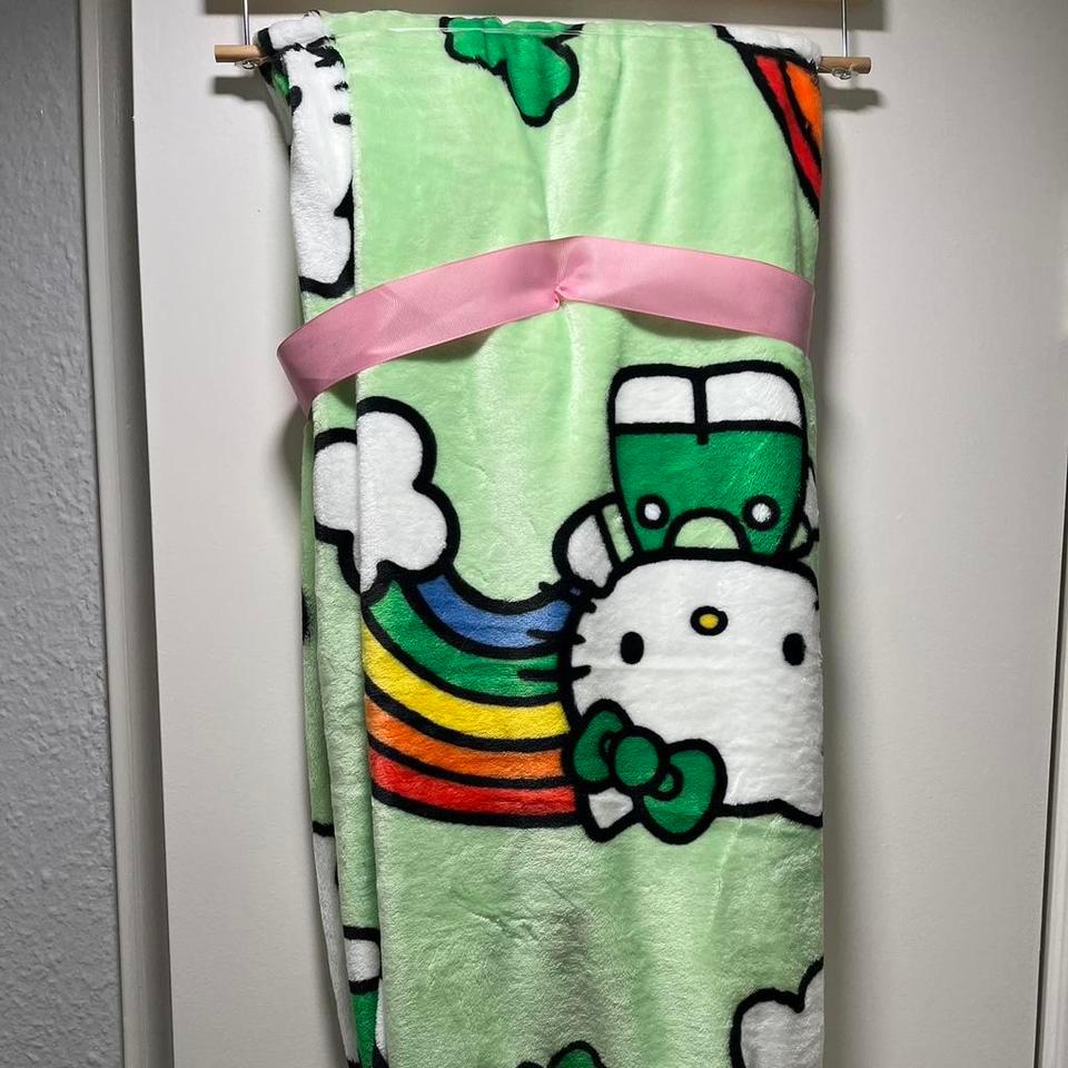 Hello Kitty St Patricks Throw Ef5e