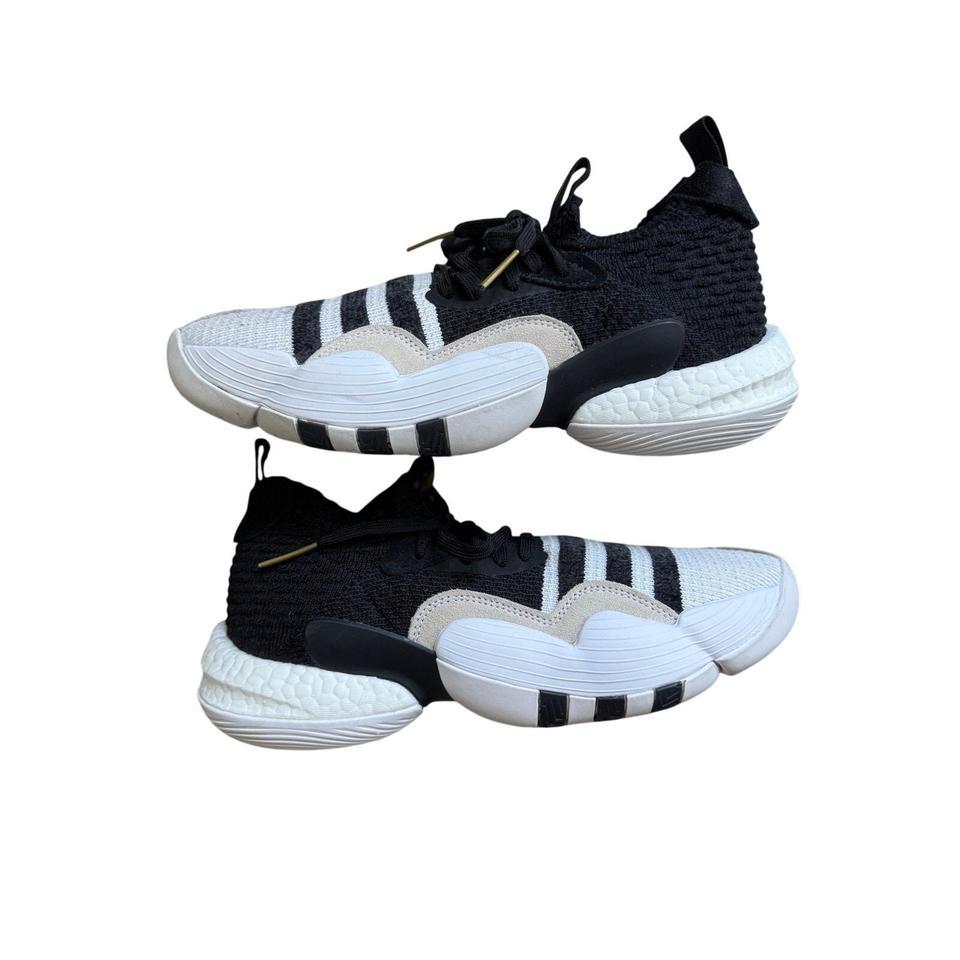 Adidas Trae Young 20 Basketball 3
