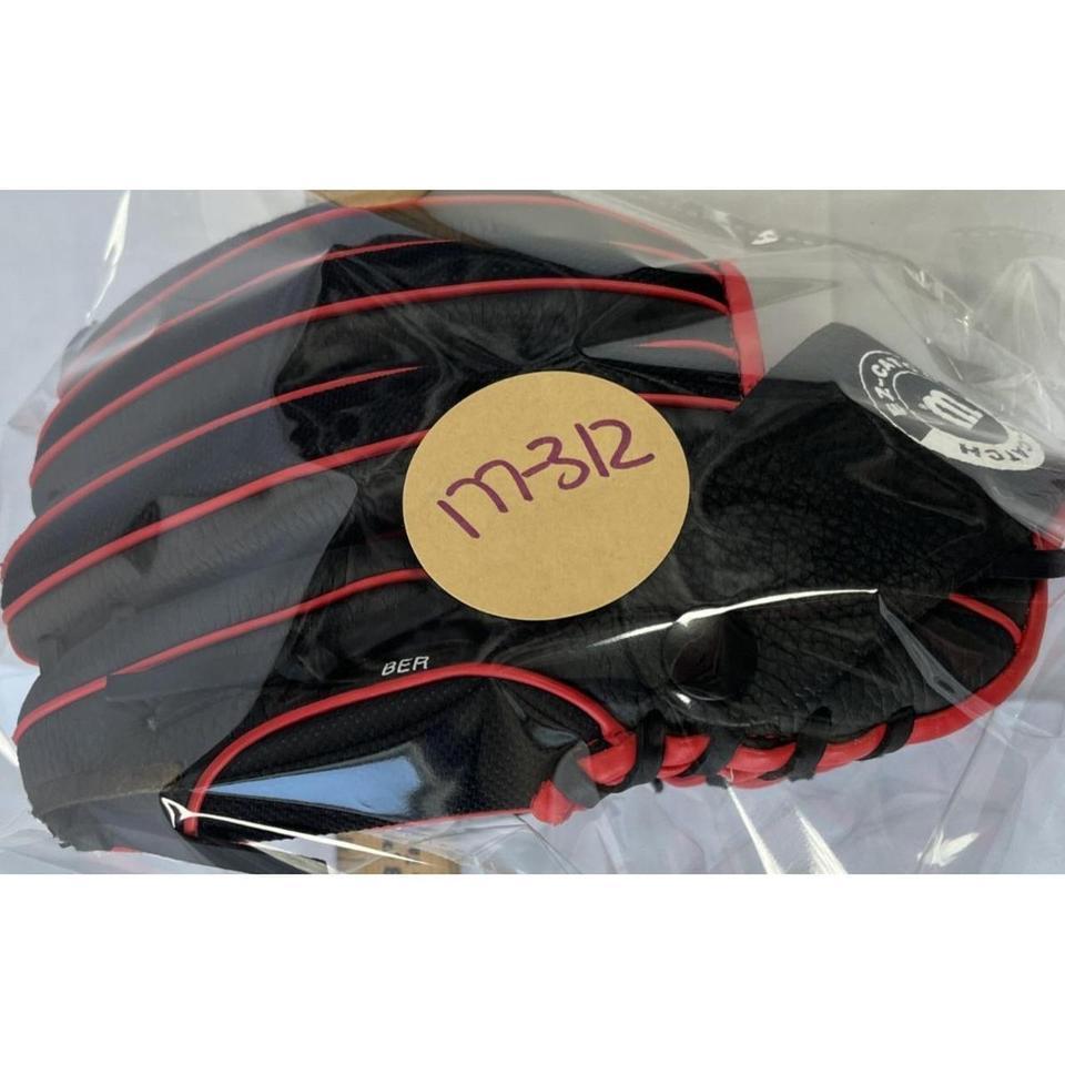 Wilson T Ball Ez Catch Black 64c9 8