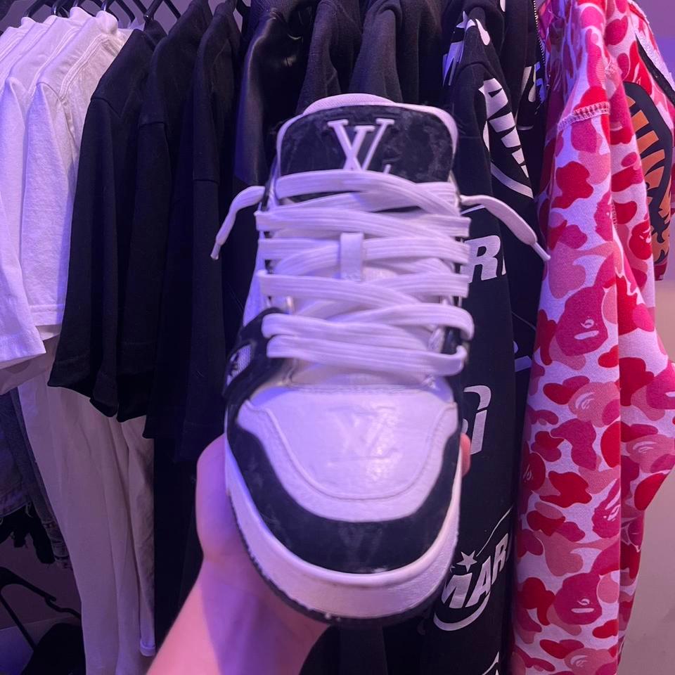 For Sale Louis Vuitton Trainers 3