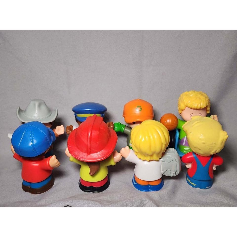 Pre Owned Bundle Of 8 Fisher Price Cae0 4