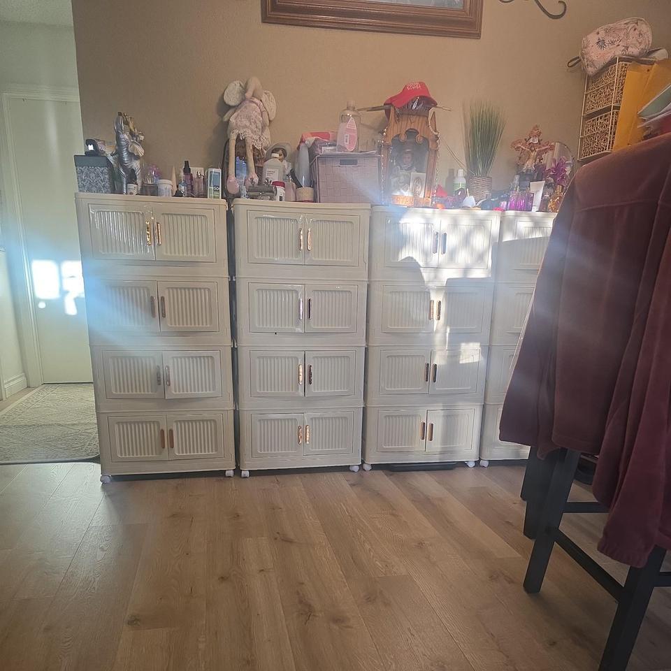 White And Gold Storage Cabinets 0315