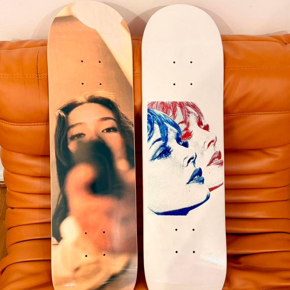 Skateboard Deck With Unique Artwork C743