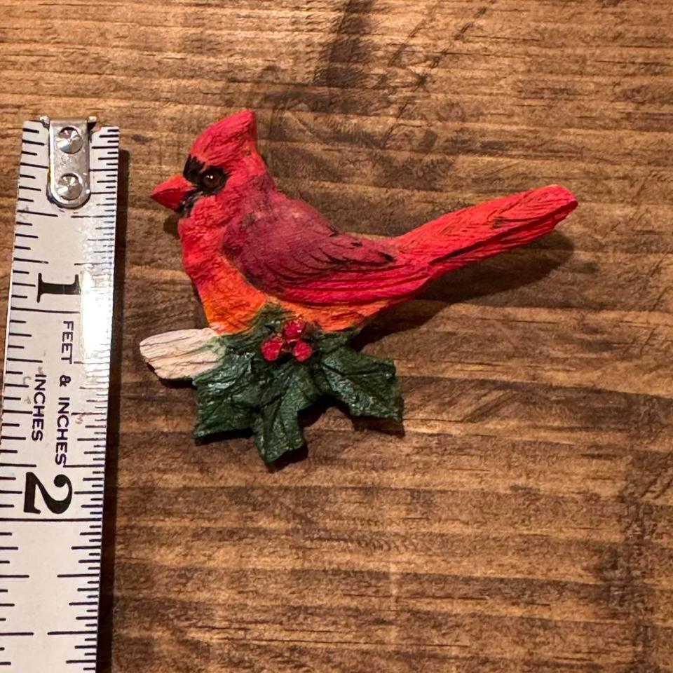 Vintage Hand Carved Wooden Cardinal 9fbb 4