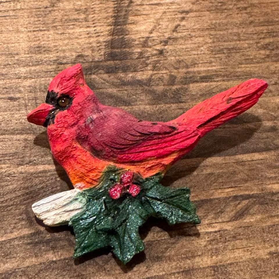 Vintage Hand Carved Wooden Cardinal 9fbb 5