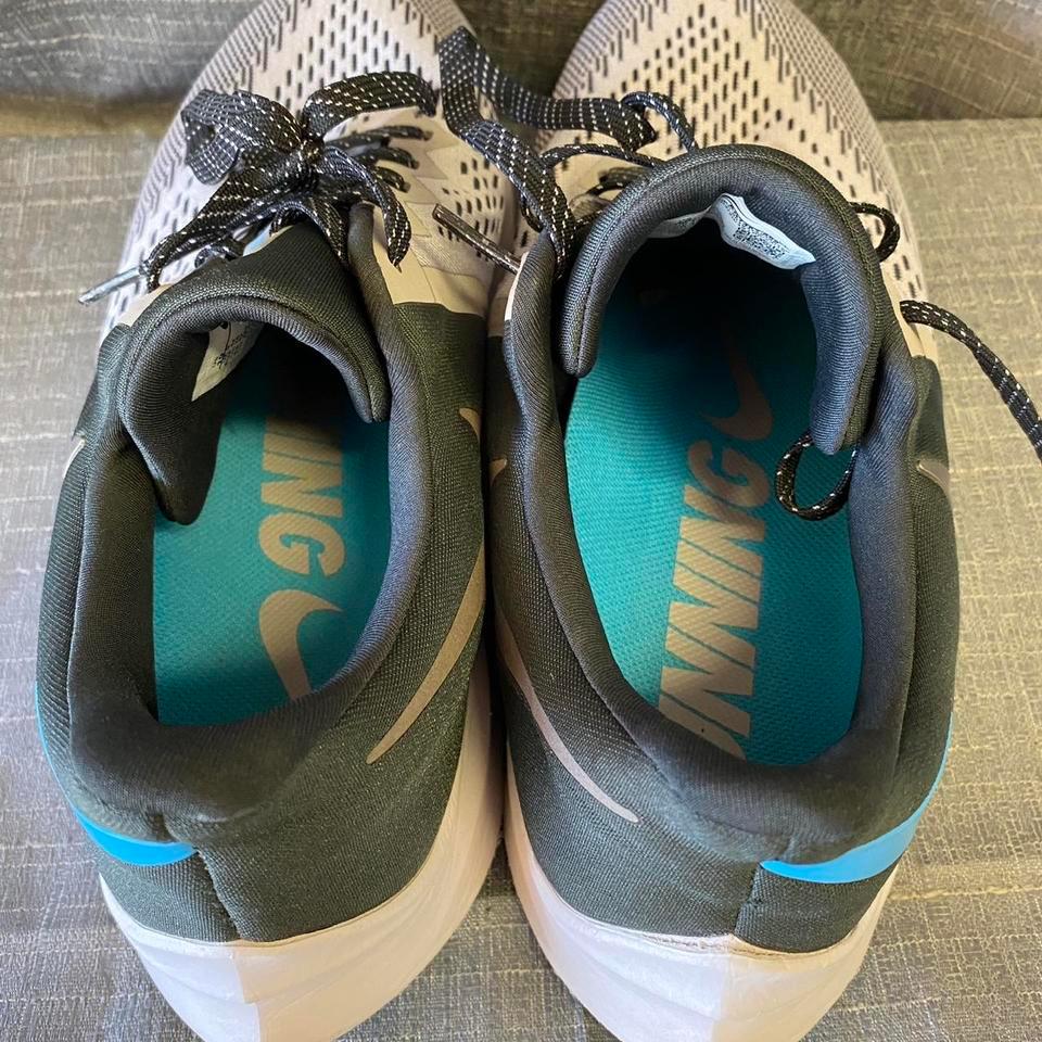 Nike Air Zoom Pegasus 35 7