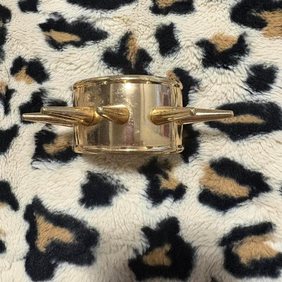 Early 2000s Gold Spiked Cuff 59bb 4