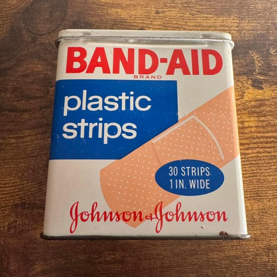 Band Aid Vintage Metal Tin 28c9