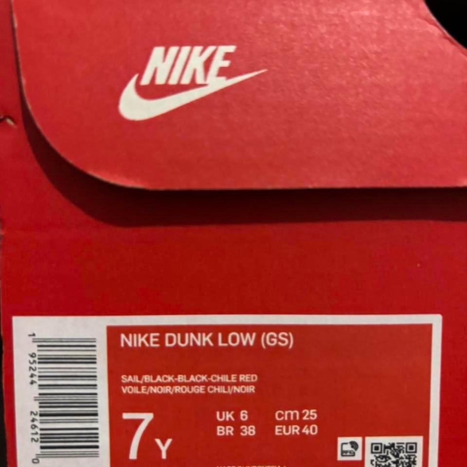Nike Dunk Low Red Trainers 86d3 4