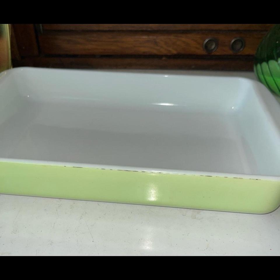 Vintage Lime Green Pyrex Casserole 3