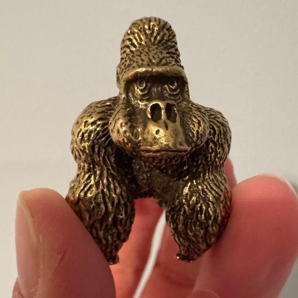 Small Gorilla Statue 6581
