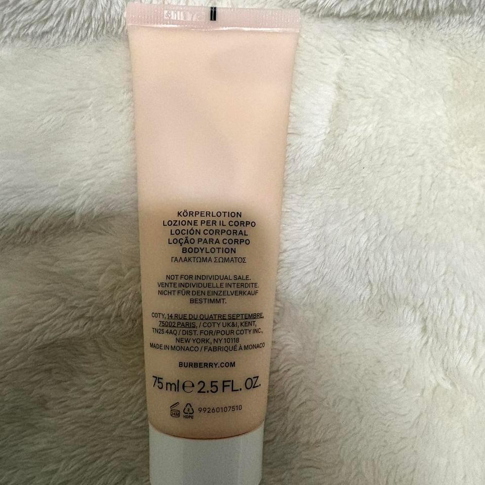 Burberry Her Body Lotion Smells B737 2