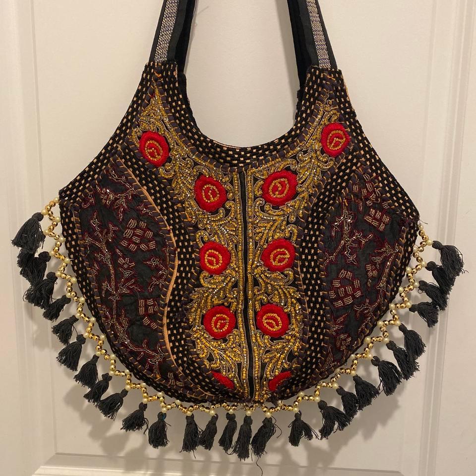 Black Red Beaded Boho 315e 2