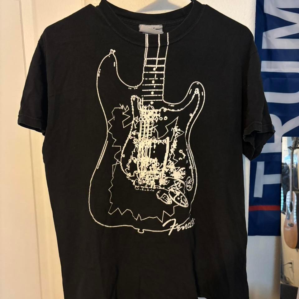 Fender Black Guitar Tee Size 24f7