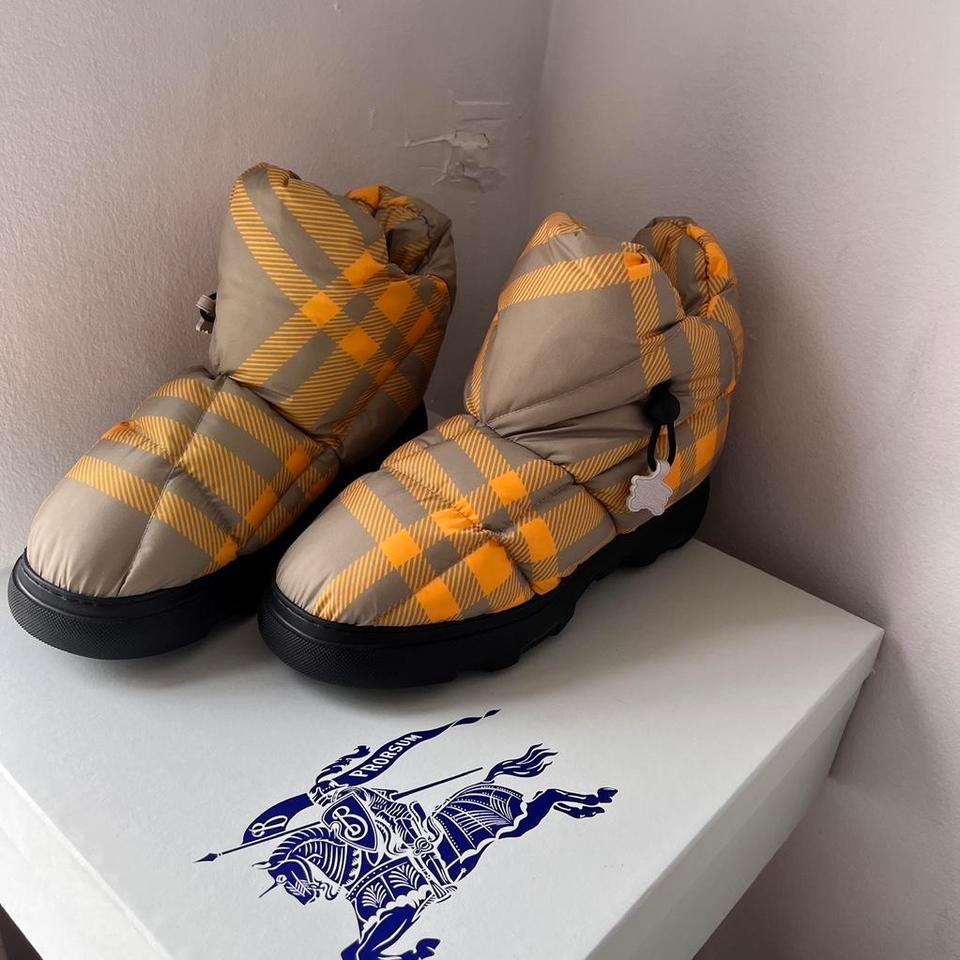 Bnib Burberry Mens Yellow Check