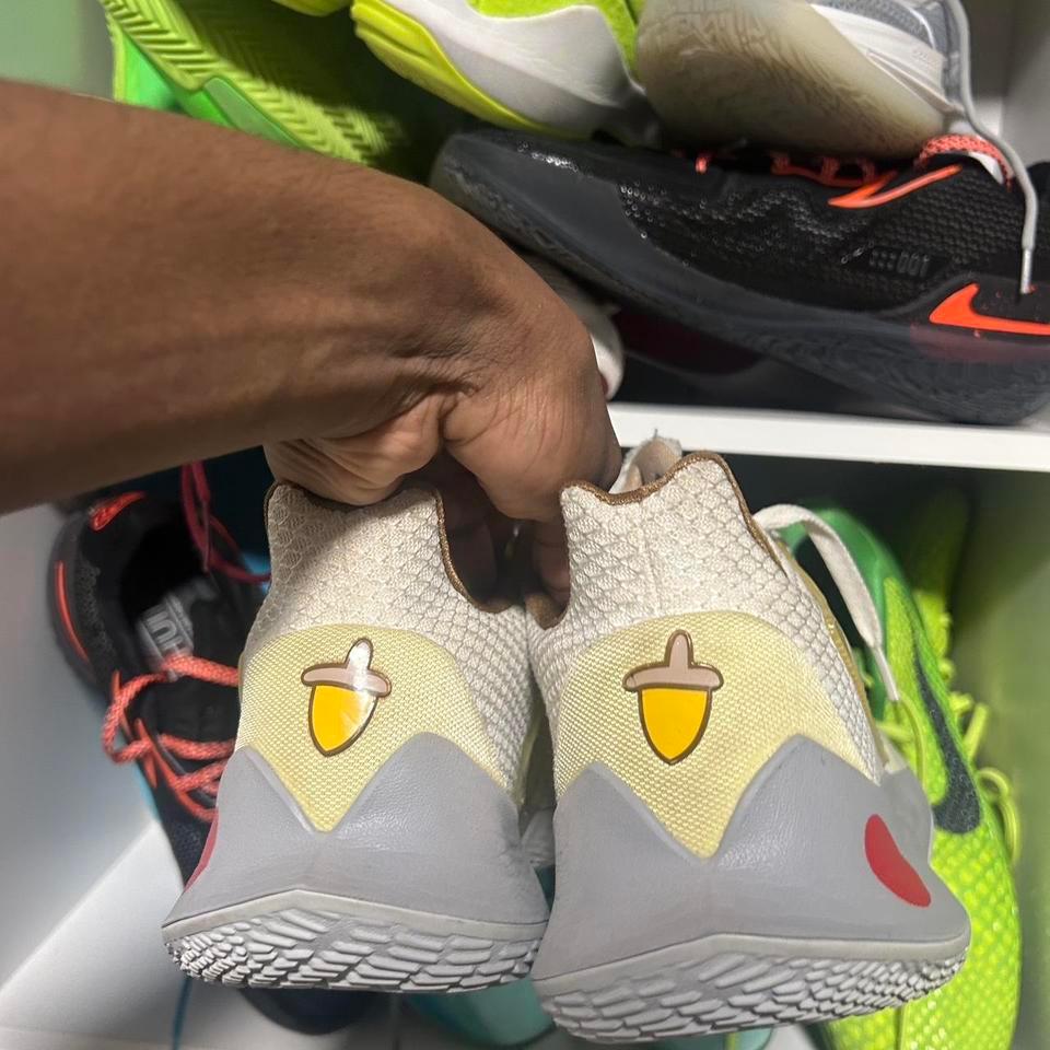 Nike Spongebob Squarepants X Kyrie B9fb 7
