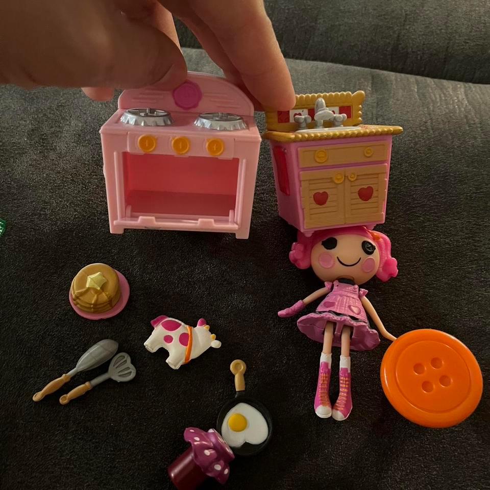 Mini Lalaloopsy Berrys Kitchen 3