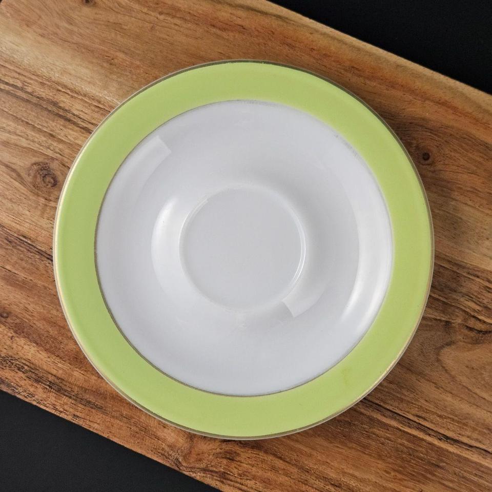 Pyrex Milk Glass Saucerside Plates 2
