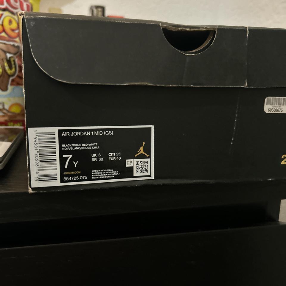 Jordan 1 Mid Black Trainers 925e