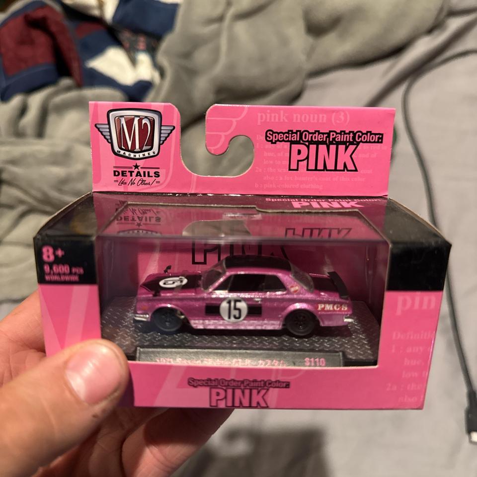M2 Machines Pink 1971 Nissan 76df