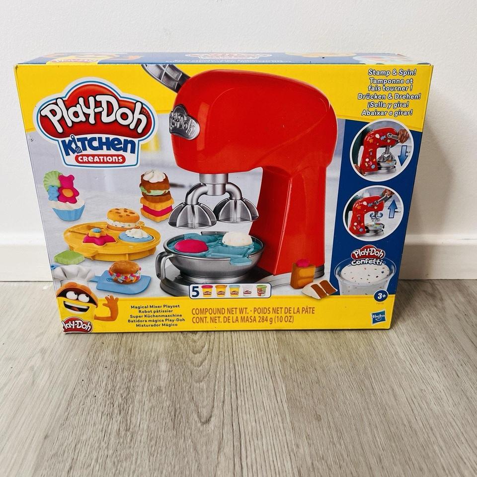 The Play Doh Kitchen Creations Magical