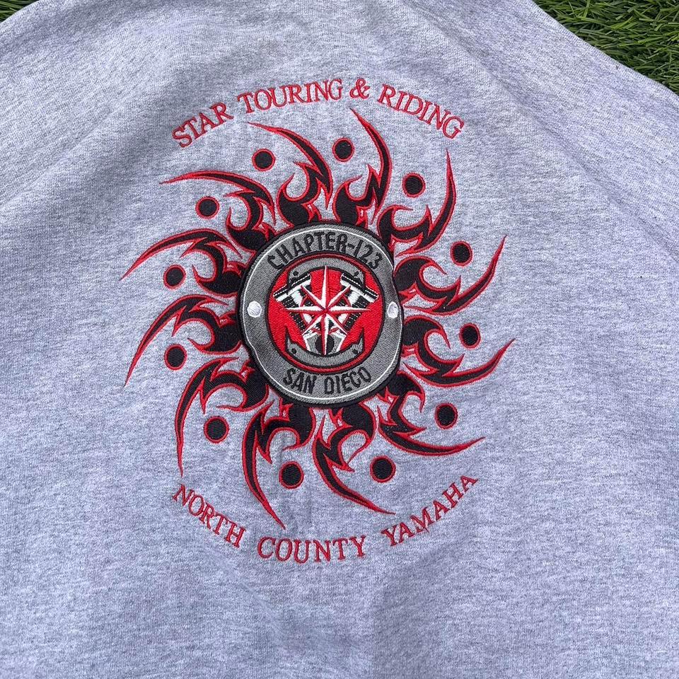 Beautiful 90s Embroidered Yamaha Sweatshirt 2