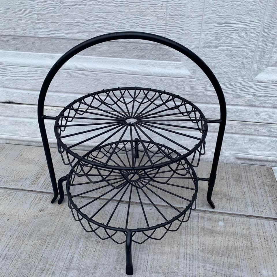 Black Metal 2 Tier Display Rack E1ab 3