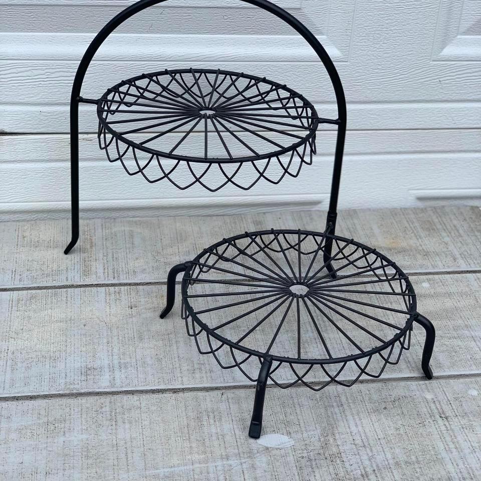 Black Metal 2 Tier Display Rack E1ab 6