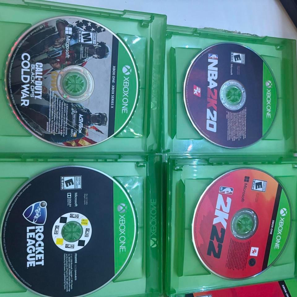 Bundle Of 8 Xbox Games 4