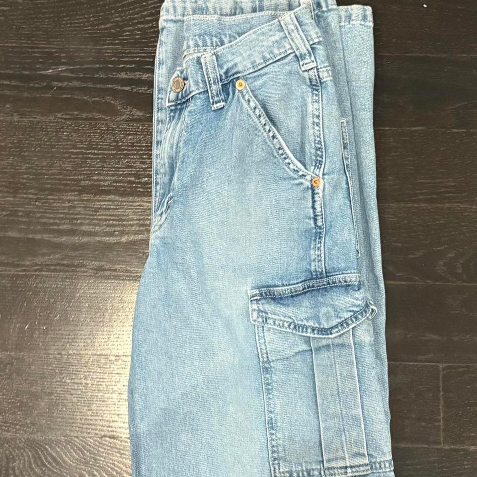 Gap Light Wash Cargo Jeans 5