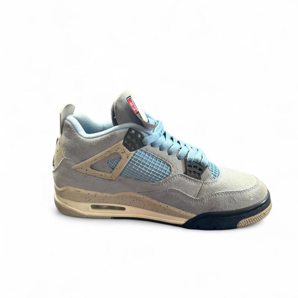 Jordan 4 University Blue Size 2922 3