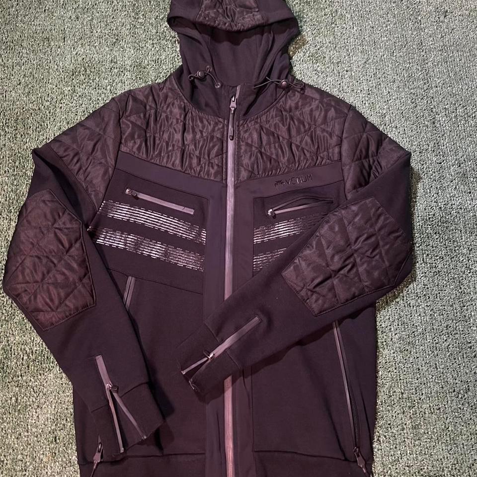 Venum Black Jacket With Hood C852