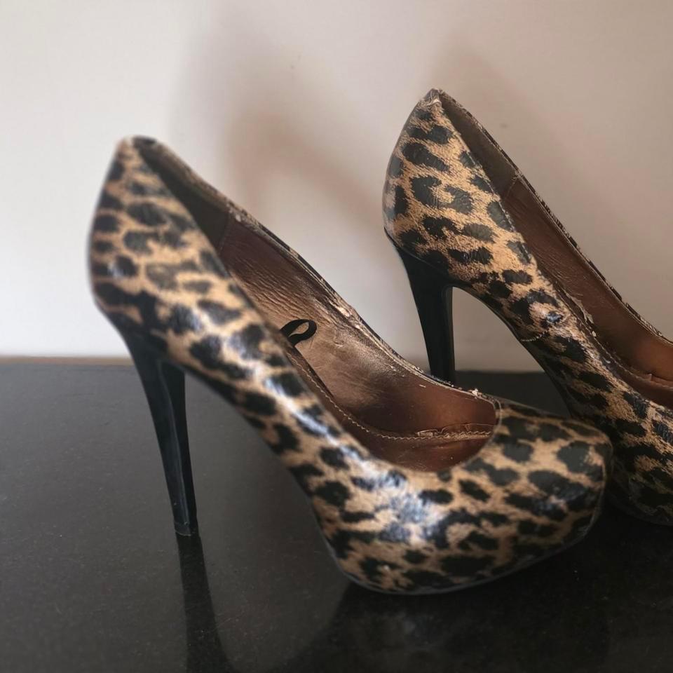 75 Leopard Print Steve Maddens D271