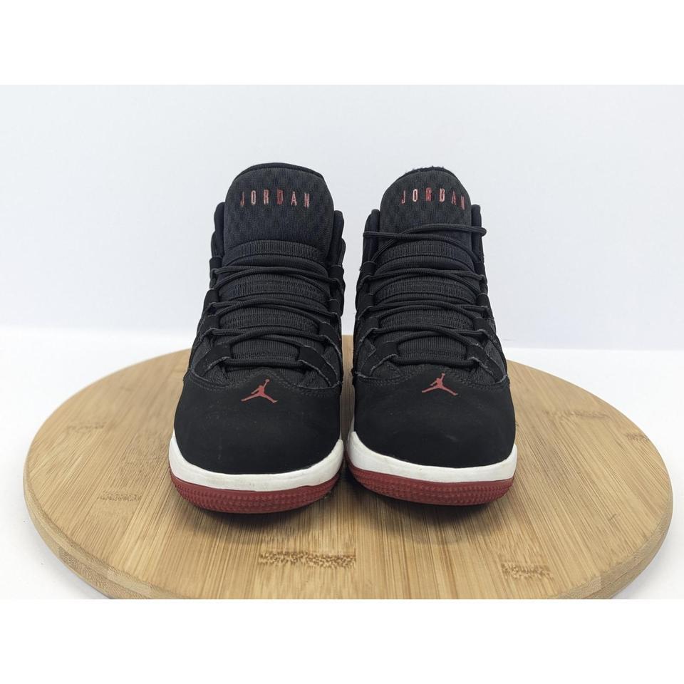Nike Air Jordan Max Aura C5ec 4