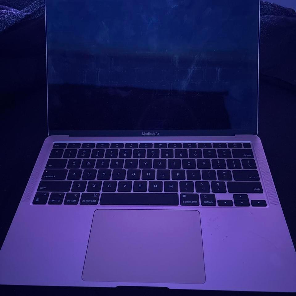 Rose Gold Apple Macbook Air F77e 2