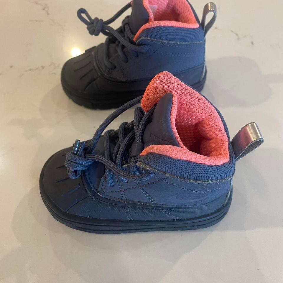 Nike Blue And Pink Toddler 304d 2